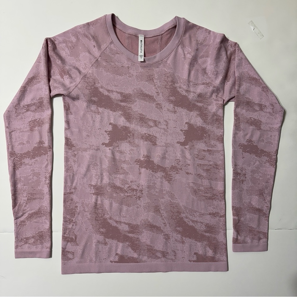 ATHLETA MOMENTUM CAMO TOP